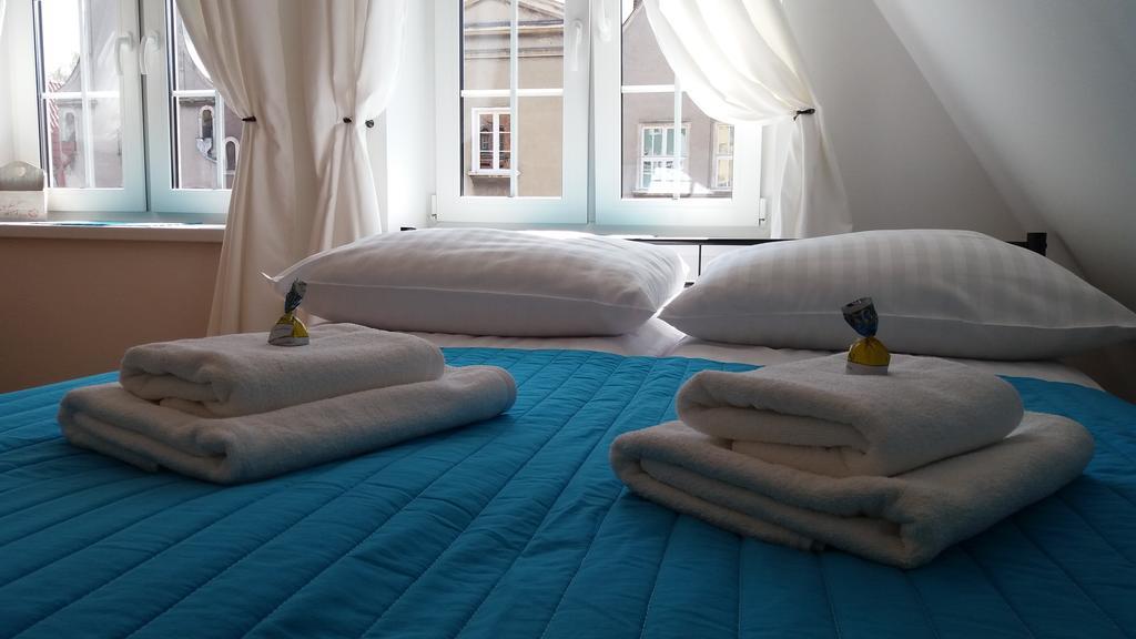 H&T Old Town Szeroka 77 Apartment กดัญสก์ ภายนอก รูปภาพ